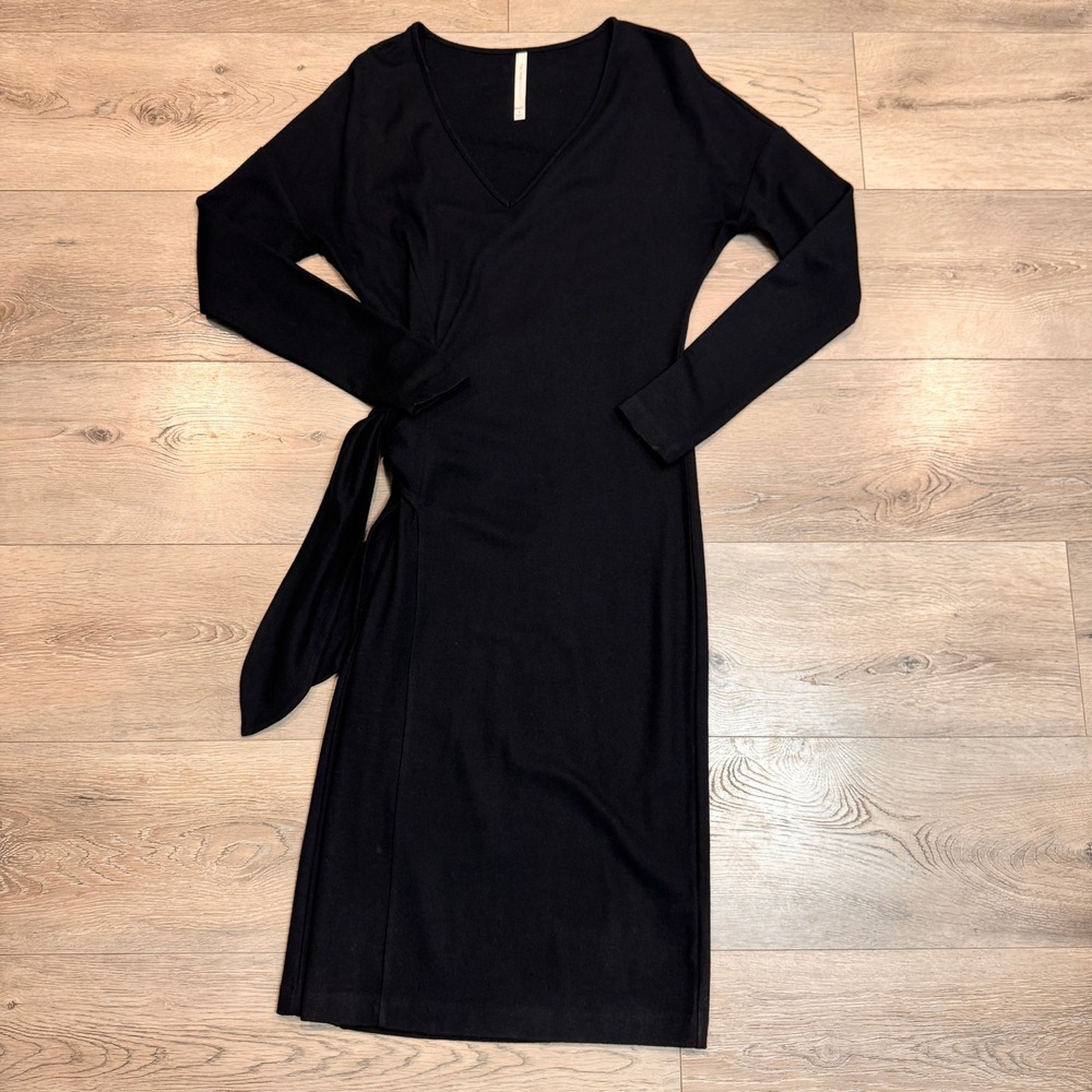 The Group Babaton Aritzia Black Wrap V Neck‎ Wool Knit Midi Dress Size Small S